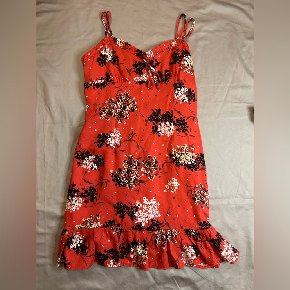 Mahina red floral mini dress Size small